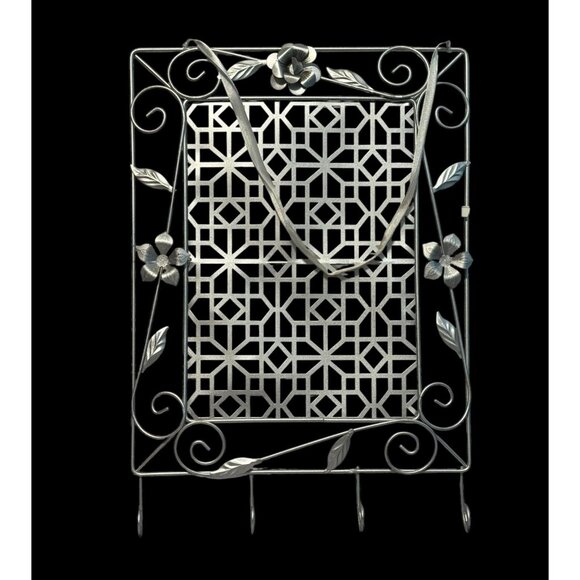 Decorative Floral Design Silver Metal Wall Hanging Jewelry Organizer With 4 Hook - Picture 5 of 13